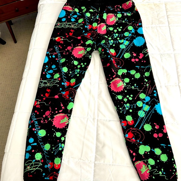 “NWOT” SWITCH REMARKABLE SWEATPANTS - Picture 2 of 9